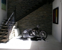 Enlarge photo
